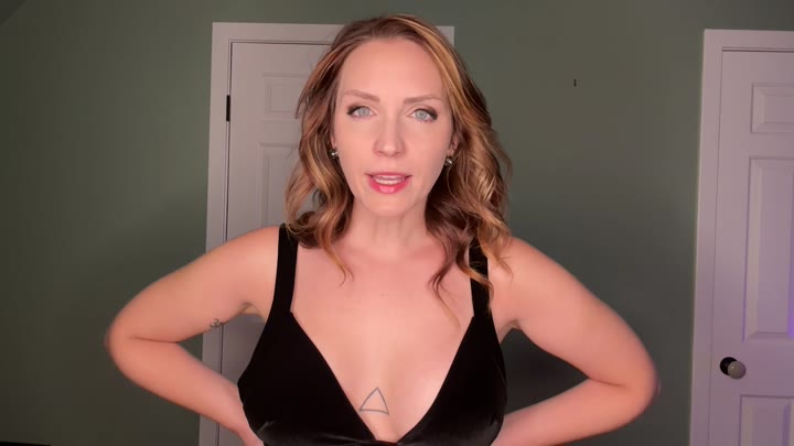 Sneeze Goddess - Fluff My Bull, Cuck