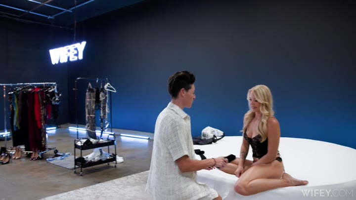 WIFEY - Aria and Noa: Stunning Blonde Gets BBC Railed In Front Of Her Wife - Aria, Isiah Maxwell