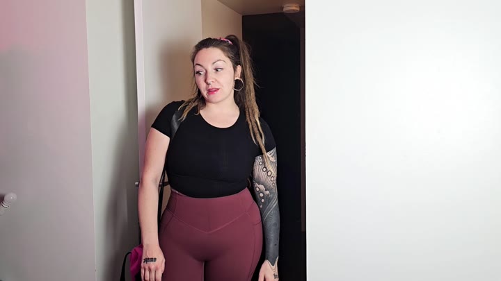 Spookybunz Clips - Manipulative girlfriend fucks your best friend