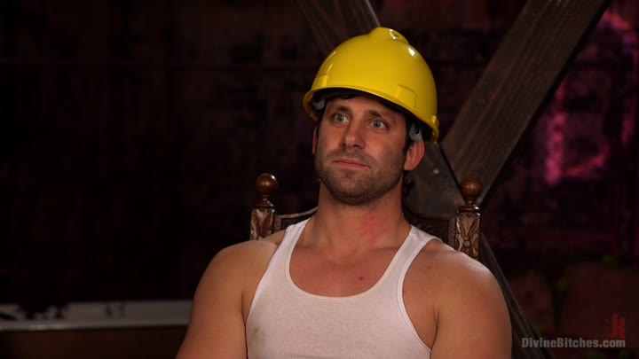 Divine Bitches - Reservation: Cuckold - Maitresse Madeline Marlowe, Rick Fantana, Tommy Pistol