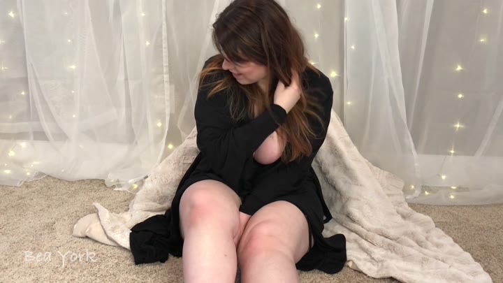 Clips by Bea - Telling You About What a Slut I Was - Bea York